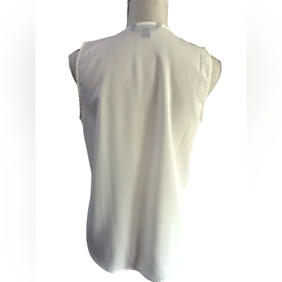 Ralph Lauren Cream Sleeveless Blouse Relaxed Draped - Picture 4 of 8